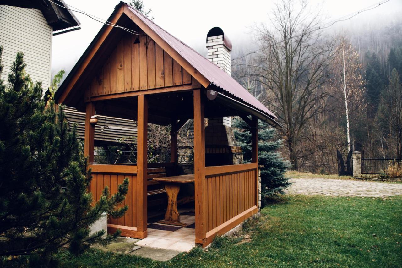 Cottage Nezabudka Γιαρέμτσε Εξωτερικό φωτογραφία